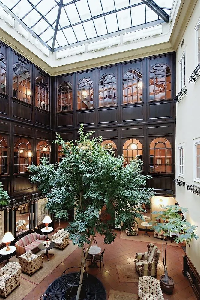 ****  Hotel König von Ungarn Wien Österrike
