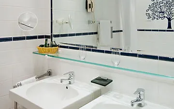 Hotel Koenig Von Ungarn Wien 4*,